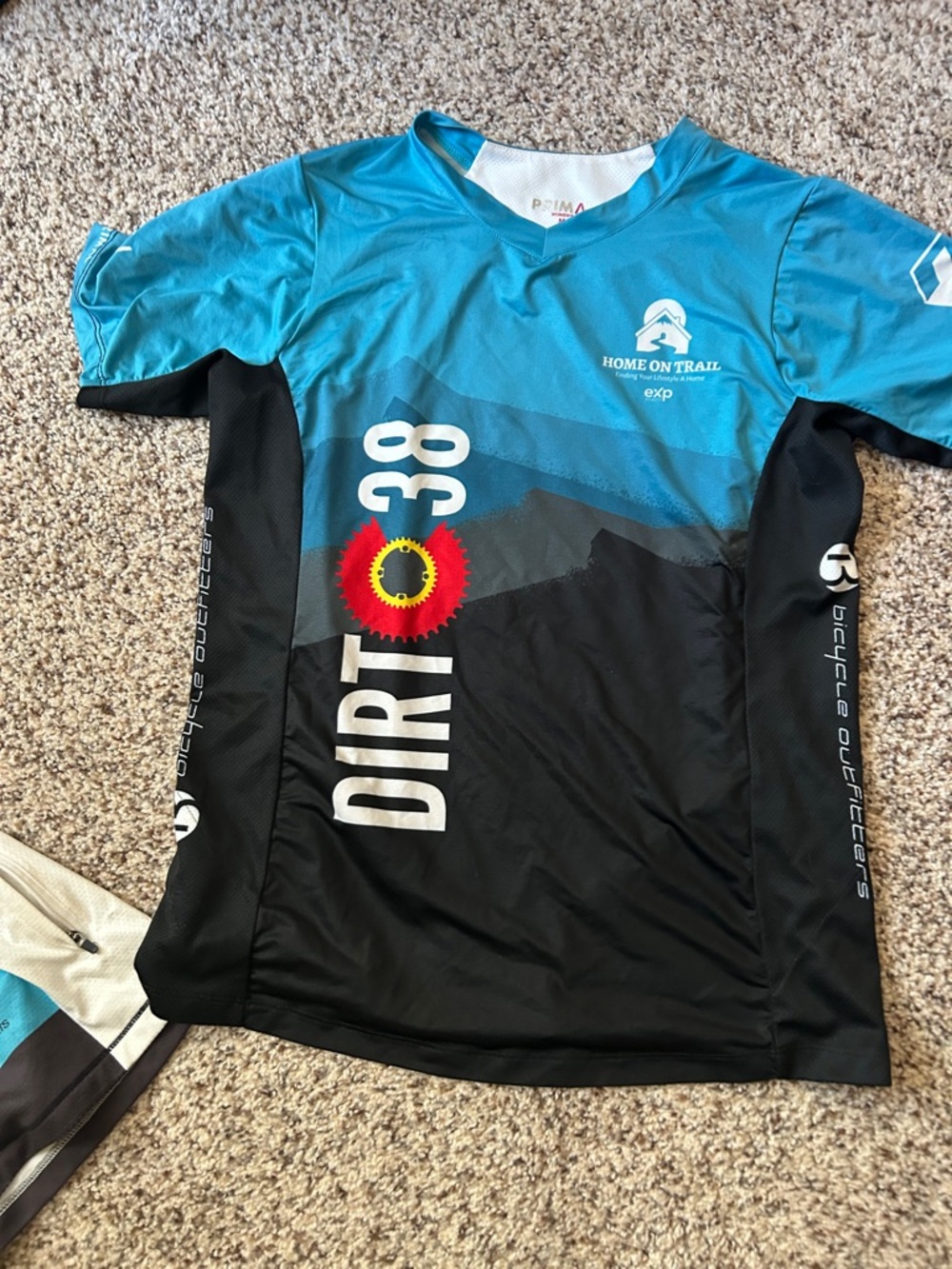 Primal women’s mountain bike jersey, Colorado dirt 38 Team top in medium